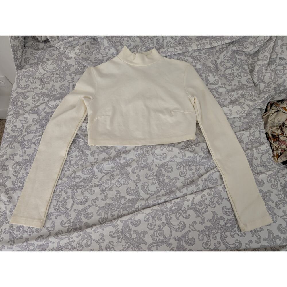 cefian stretch knit crop top size medium